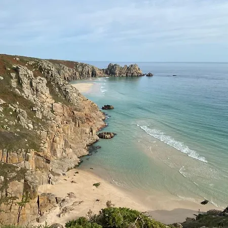 Holiday home Porthcurno Barns, The Big Barn - Spacious & Cosy Cottage, Walk To Porthcurno Beach, Pedn Vouder & Minack Theatre Penzance